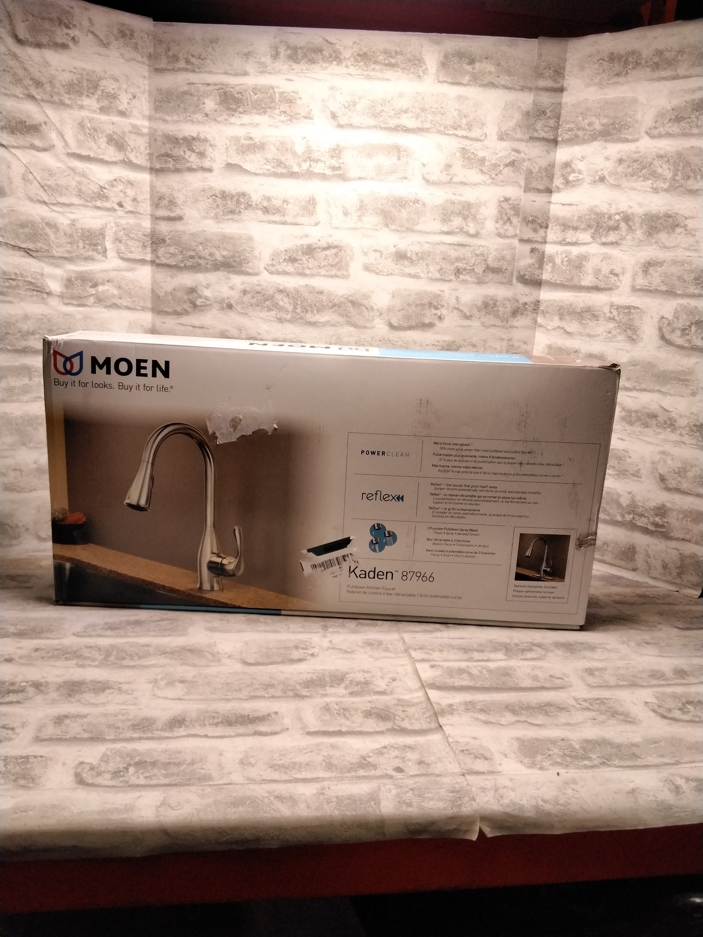 MOEN Kaden Single-Handle Pull-Down Sprayer Kitchen Faucet (7629740441838)